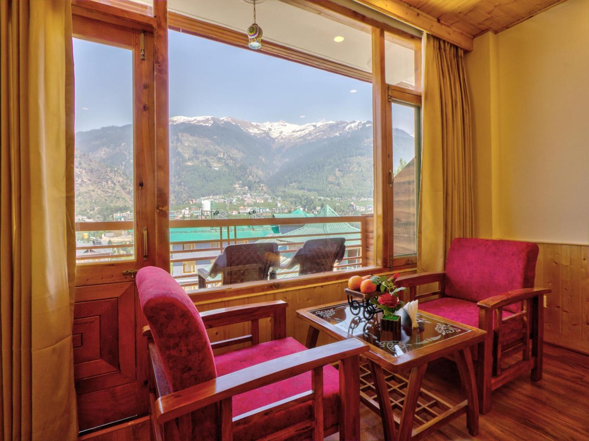 Swastik Grand 3* Manali (Himachal Pradesh)